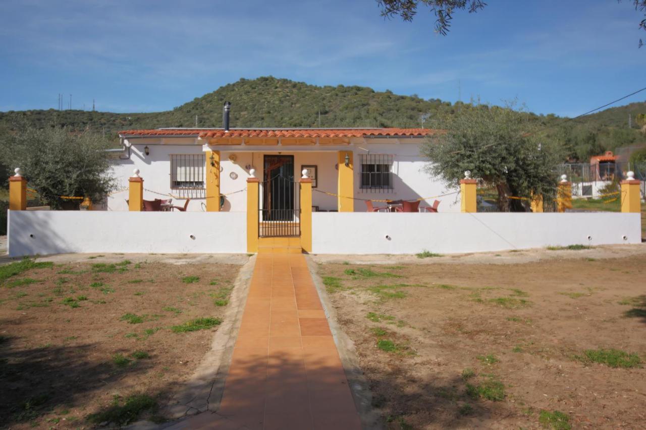 Casa Rural Los Naranjo Херес-де-лос-Кабальерос Экстерьер фото